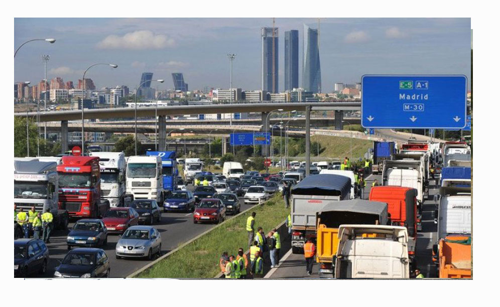 مدريد تفرض قيودًا لأول مرة على ساحات انتظار السيارات لمكافحة التلوث