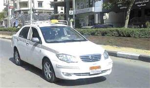 سائق تاكسي يقول رأيه بصراحة في تحويل سيارته للعمل بـ"الغاز"| فيديو