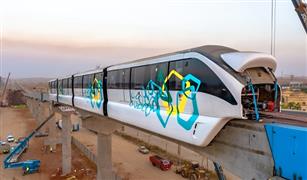 «وزارة النقل» تعلن تثبيت أول قطار على مسار «مونوريل» بالعاصمة الإدارية 