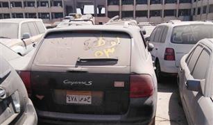 «بورش وجاجوار».. سيارات فارهة للبيع بـ «مزاد جمرك» مطار القاهرة