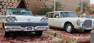 100 سيارة غريبة للبيع في مهرجان بالسعودية