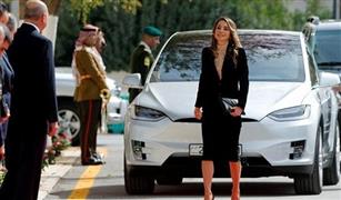 حينما تحصل السيارات الفخمة على طابع ملكي.. أسطول الملكة رانيا يضم تسلا ومرسيدس