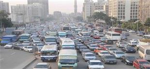 لقادة السيارات :زحام مرورى على معظم المحاور بوسط القاهرة وكوبرى اكتوبر 
