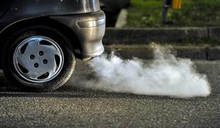 مصالح:  كيف تحاول مجموعات المصالح عرقله تقليص انبعاثات السيارات؟ 