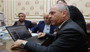 غرفه العمليات تتابع الانتخابات  : رئيس الهيئة  الوطنية للصحافة يشيد  بالأقبال الكبير للمصريين على المشاركة 