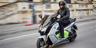 هذه أشهر  الدراجات النارية الكهربائية التى تنتجها شركة BMW 