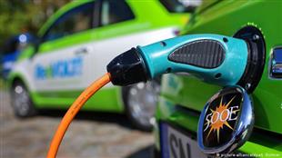أنباء سارة من رابطة السيارات الألمانية.. انخفاض تكلفة استخدام بعض طرز السيارات الكهربائية