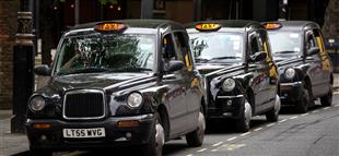 جيلي الصينية تستحوذ على شركة صناعة سيارات الأجرة الشهيرة في لندن..  وتجري عليها تغييرا مثيرا